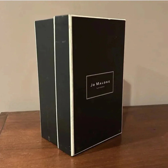 Jo Malone Gift Box | Jo Malone | Jo Malone Box | Gift Box - Picture 6 of 9